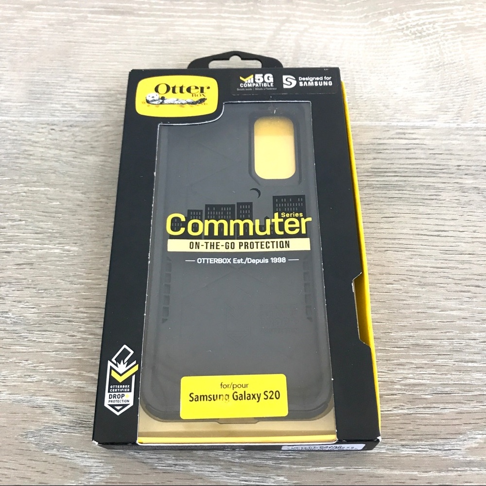 Otter box commuter case for Samsung galaxy s20